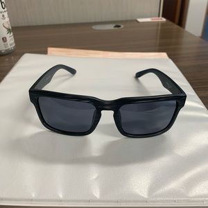 LL Bean sunglasses - nearly mint